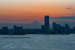富士山と横浜ランドマーク